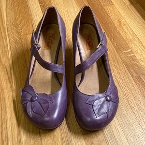 Miz Mooz purple leather heels, size 8.5